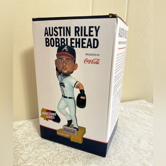 NWT 2023 Hometown Series Austin Riley Atlanta Braves Mississippi Bobblehead - Picture 1 of 8